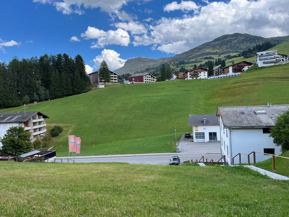Baulandparzelle in Obersaxen (Erstwohnsitz) – Foto 6 von 8