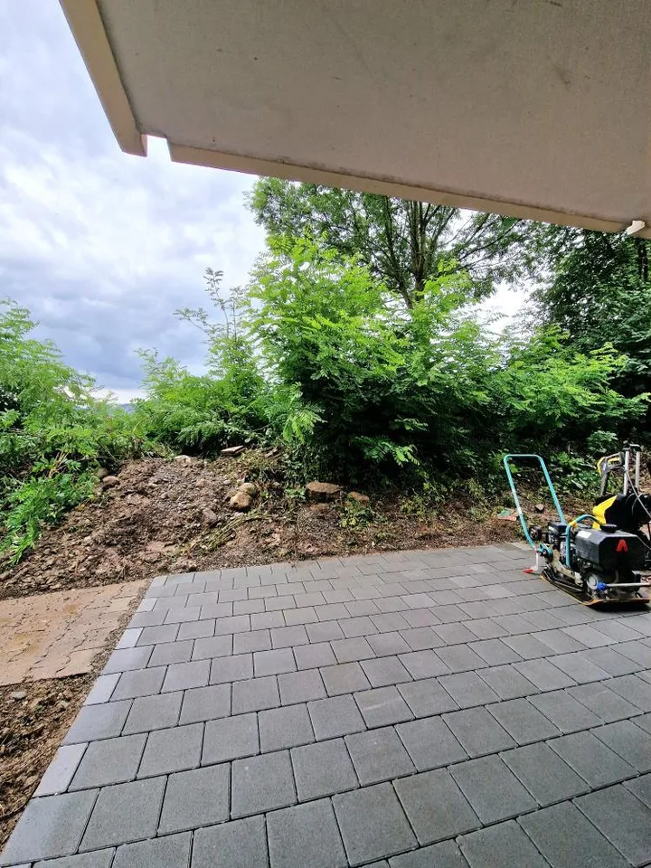 First rental - Modern apartment with garden seating