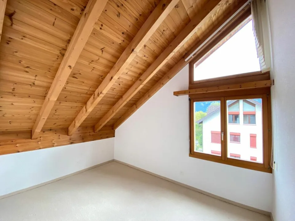 Charming and bright 4.5-room attic apartment in a quiet location in Werdenberg