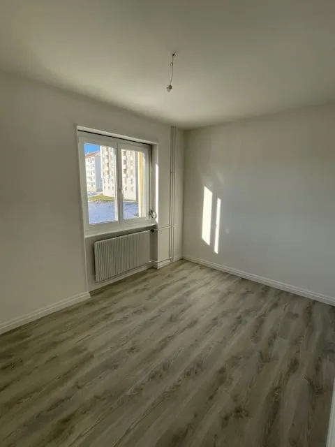 Viertel Eplatures, 4 Zimmer, komplett renoviert – Foto 5 von 18
