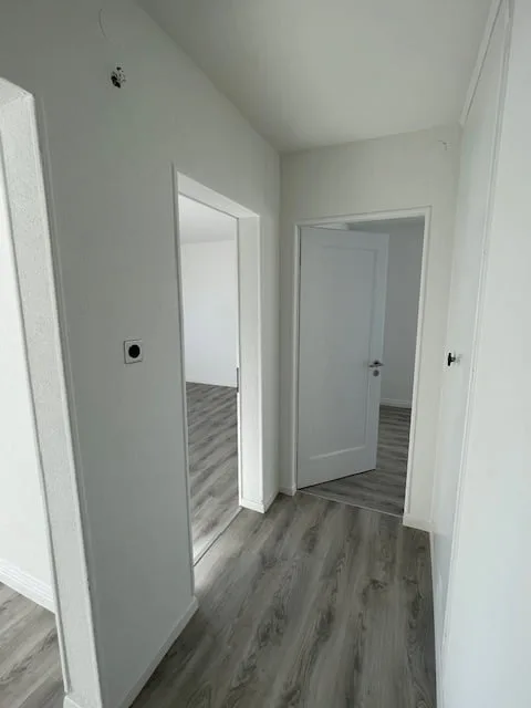 Viertel Eplatures, 4 Zimmer, komplett renoviert – Foto 3 von 18