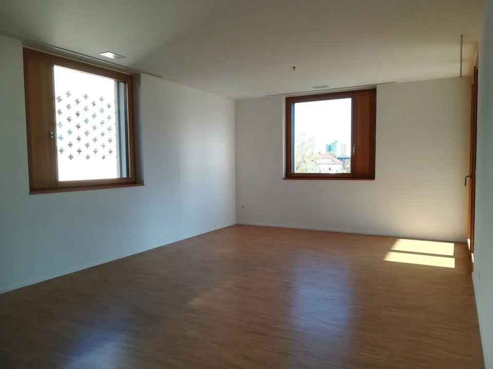 Top moderne attraktive 2.5 Zimmer-Wohnung zu vermieten – Foto 4 von 14