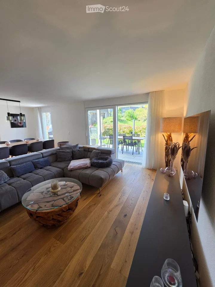 Modernes 6.5-ZIMMER-DOPPELEINFAMILIENHAUS IN ZEIHEN – Foto 12 von 30