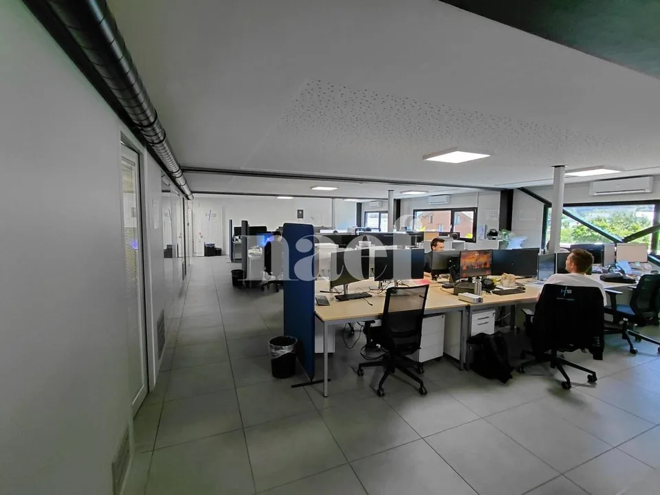Büros von 450 m2 im 1. Stock – Foto 6 von 10