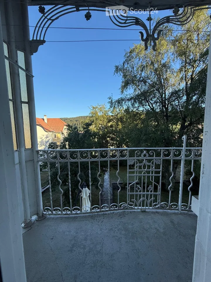 Apartment with 3 bedrooms + living room + habitable kitchen + 2 bathrooms + terrace