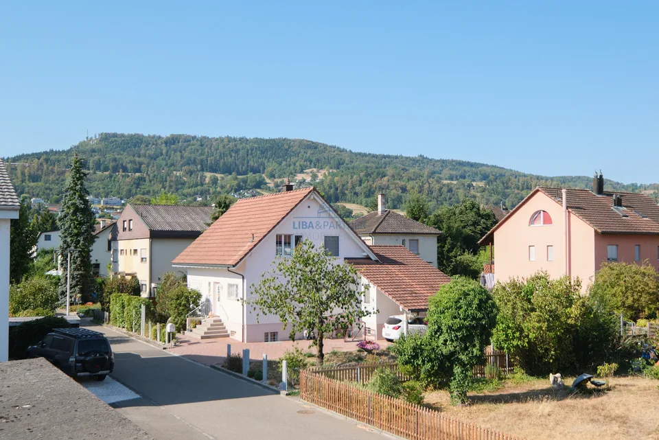 Modernes Wohnen in ruhiger Lage von Aesch – foto 10 di 12