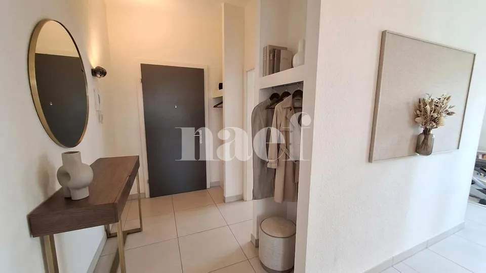 In the center of Founex - beautiful 3-room apartment of approx. 82m2 in the attic