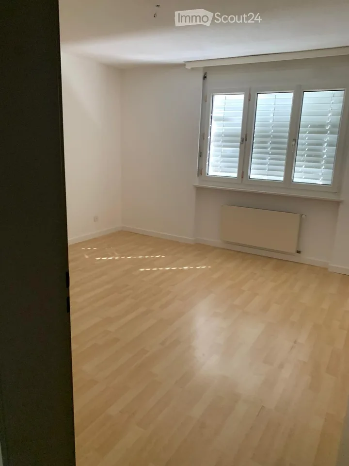 RoveredoAccogliente 4½ locali al PT con accesso al giardino
