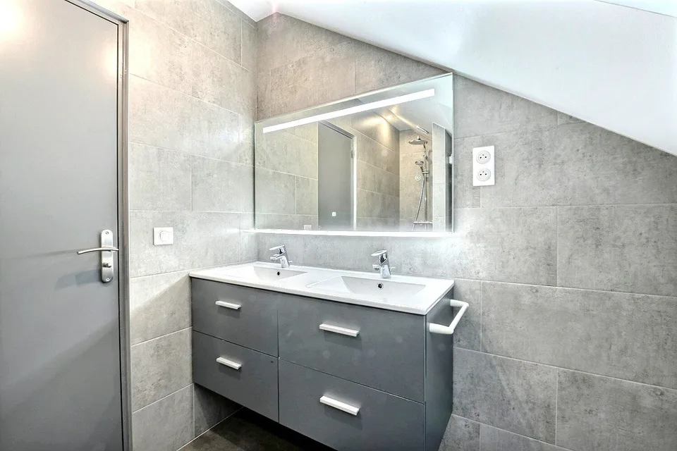 Buschwiller – Helles Dachgeschoß-Apartment mit Terrasse, ohne Einblick, grüne Umgebung – Foto 13 von 22