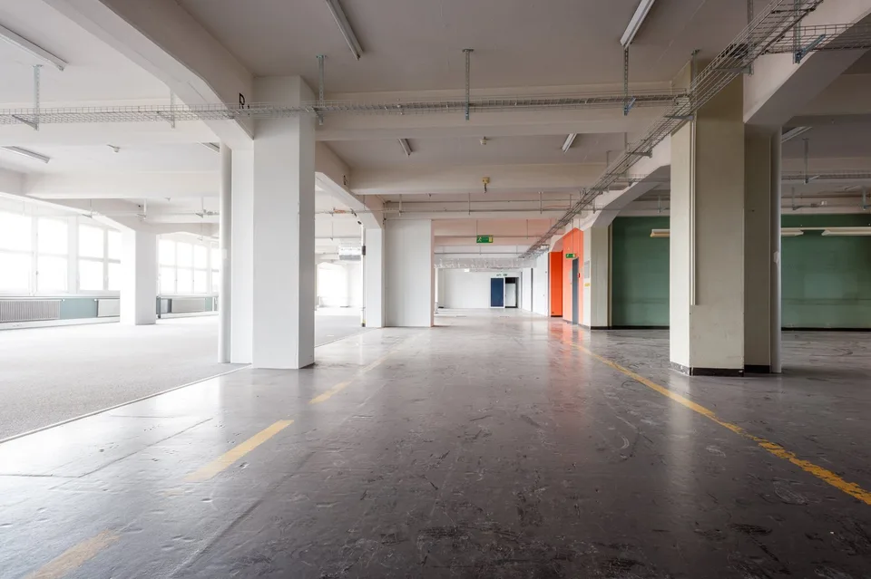 Spacious office/commercial space on Ostermundigenstrasse in Bern – photo 10 of 20