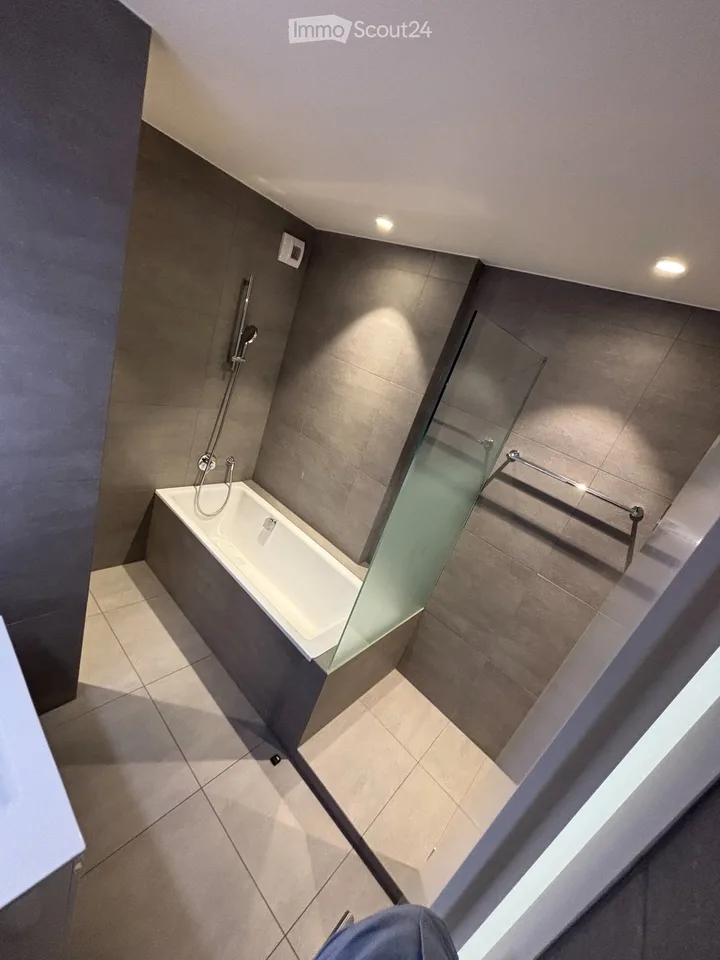 Außergewöhnliche Wohnung Eaux-Vives - 167 m² - 4 Schlafzimmer – Foto 5 von 5