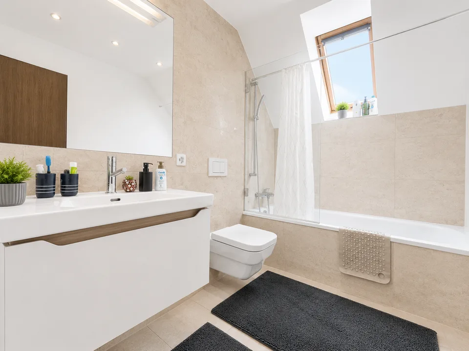 Casa unifamiliare a sé stante di 6,5 locali a Oberwil BL con grande giardino – foto 9 di 17