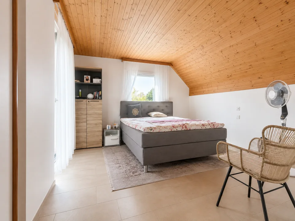 Casa unifamiliare a sé stante di 6,5 locali a Oberwil BL con grande giardino – foto 15 di 17