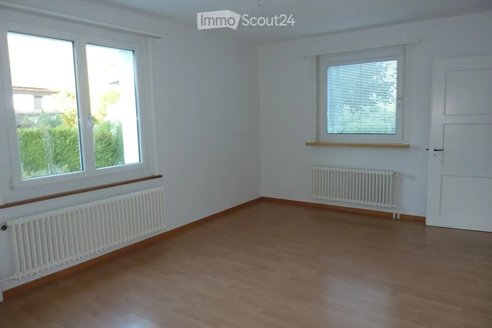 Spacious 6-room terraced house in Aarburg