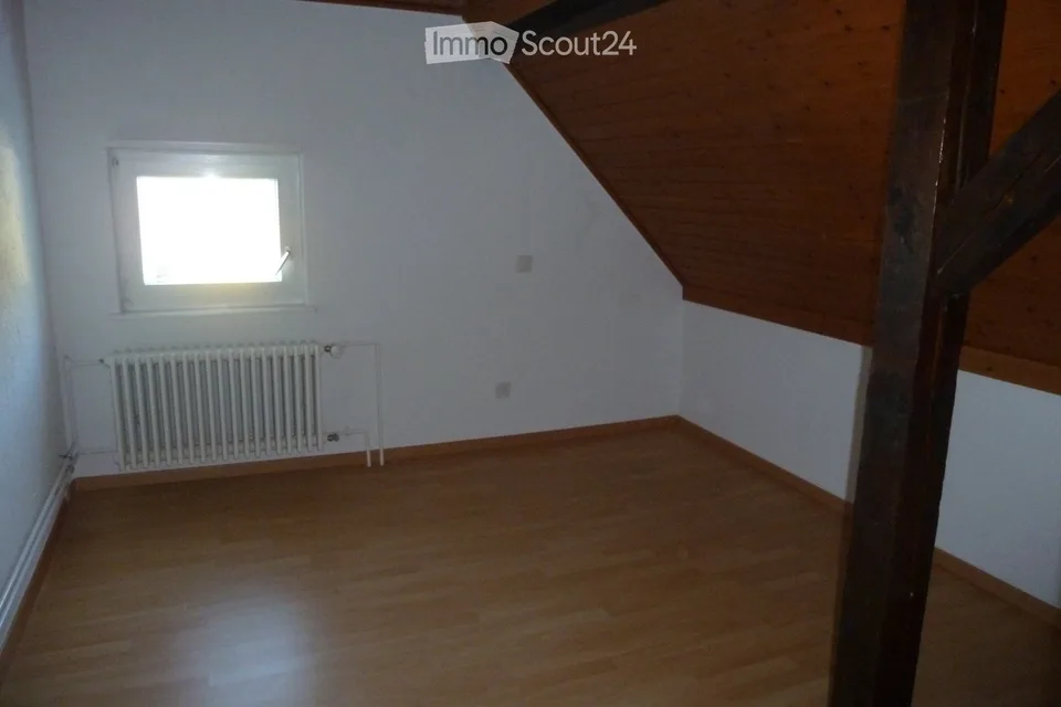 Spacious 6-room terraced house in Aarburg