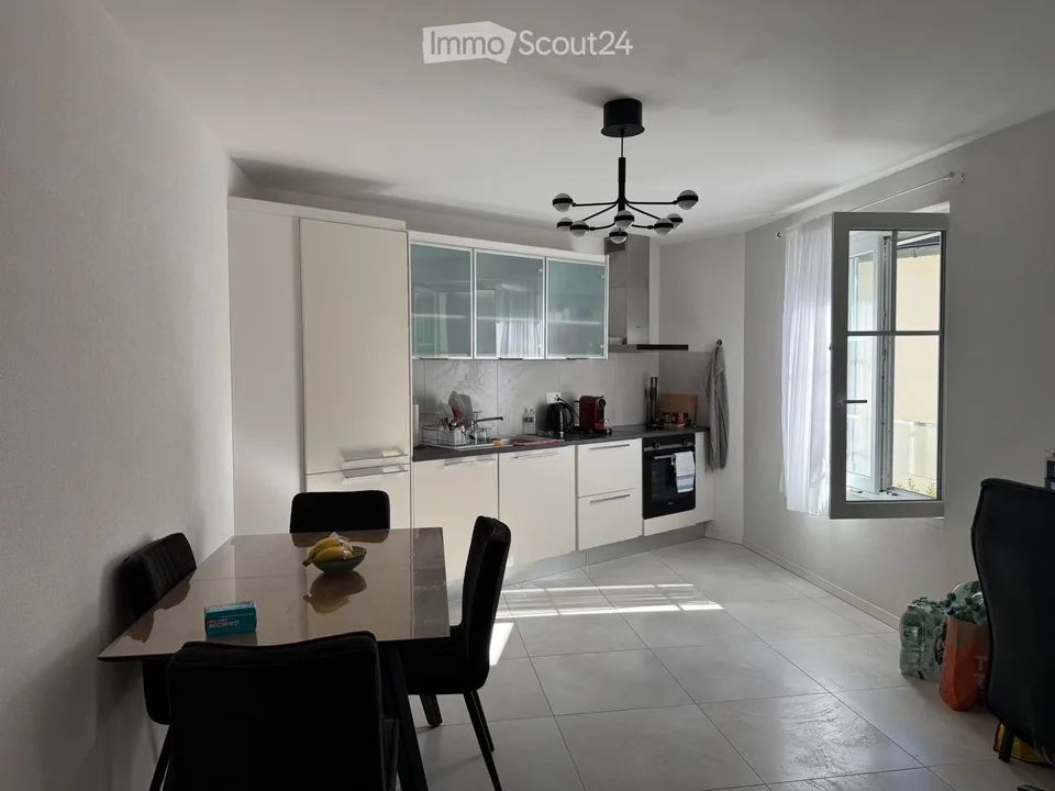 In affitto Affascinante appartamento di 2 locali di 49 m² a Villeneuve