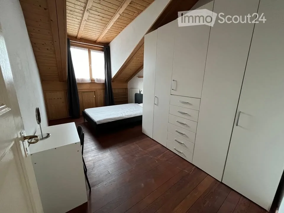 Grand appartement de 3,5 pièces avec mezzanine bien situé