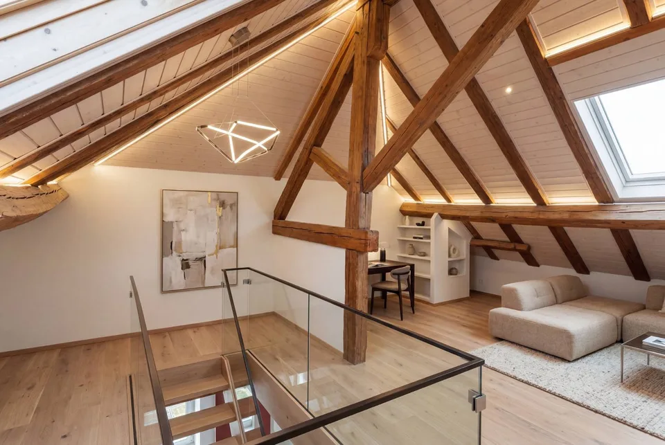 Maison à rénover avec vue sur le coeur du village – photo 10 sur 11
