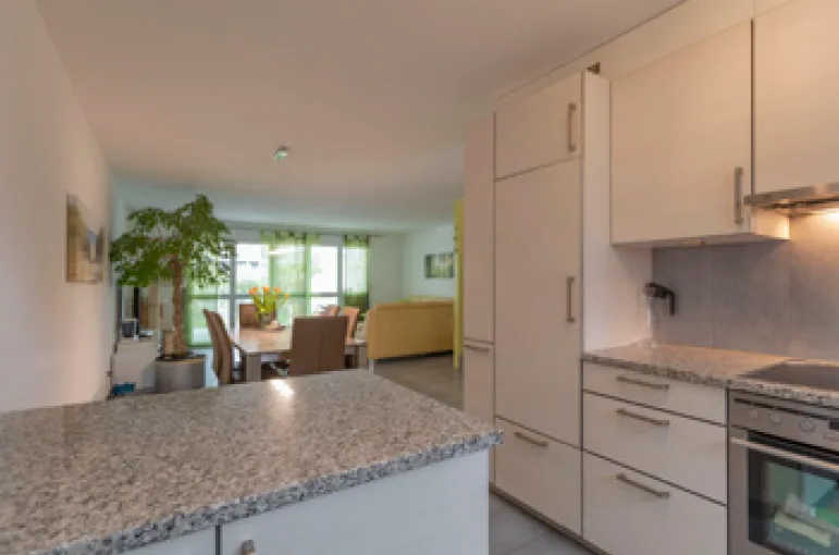 Charmantes 5.5-Zimmer-Doppeleinfamilienhaus in Lyss – Foto 11 von 28