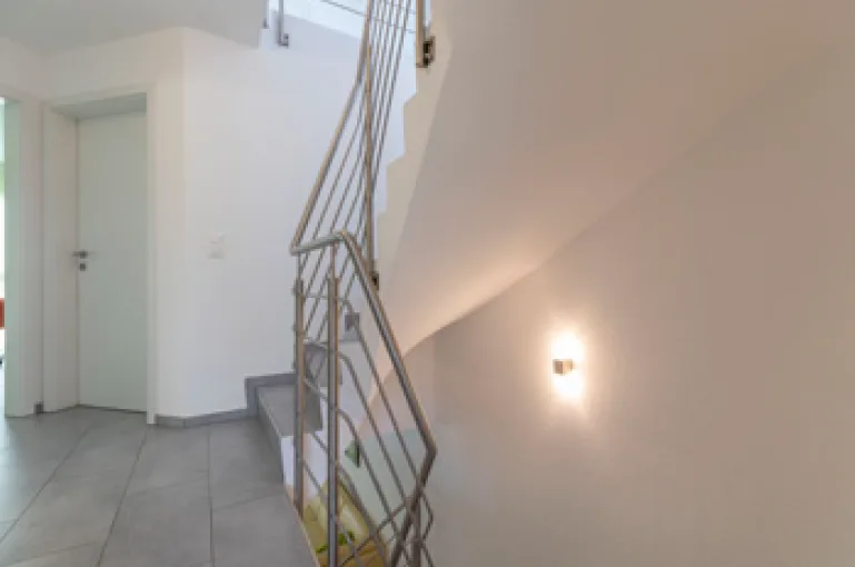 Charmantes 5.5-Zimmer-Doppeleinfamilienhaus in Lyss – Foto 18 von 28