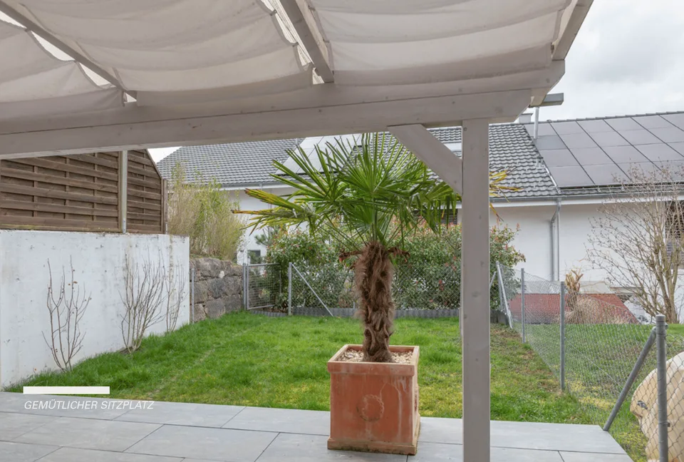 Charmantes 5.5-Zimmer-Doppeleinfamilienhaus in Lyss – Foto 2 von 28