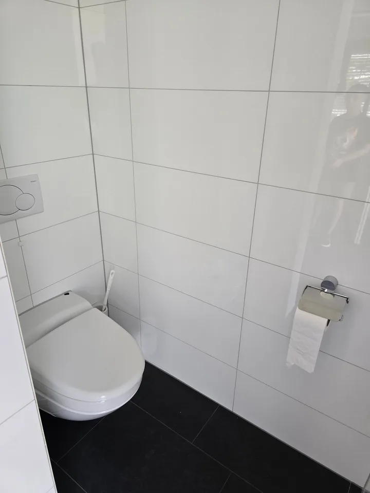 4.5-Zimmerwohnung mit Panoramablick auf See und Berge