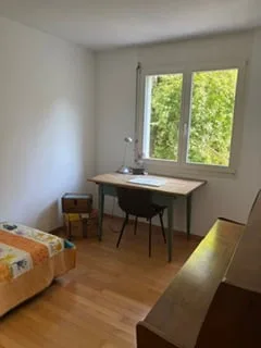 Vivre avec une vue : spacieuse maison semi-détachée de 5,5 pièces avec jardin