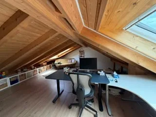 Vivre avec une vue : spacieuse maison semi-détachée de 5,5 pièces avec jardin