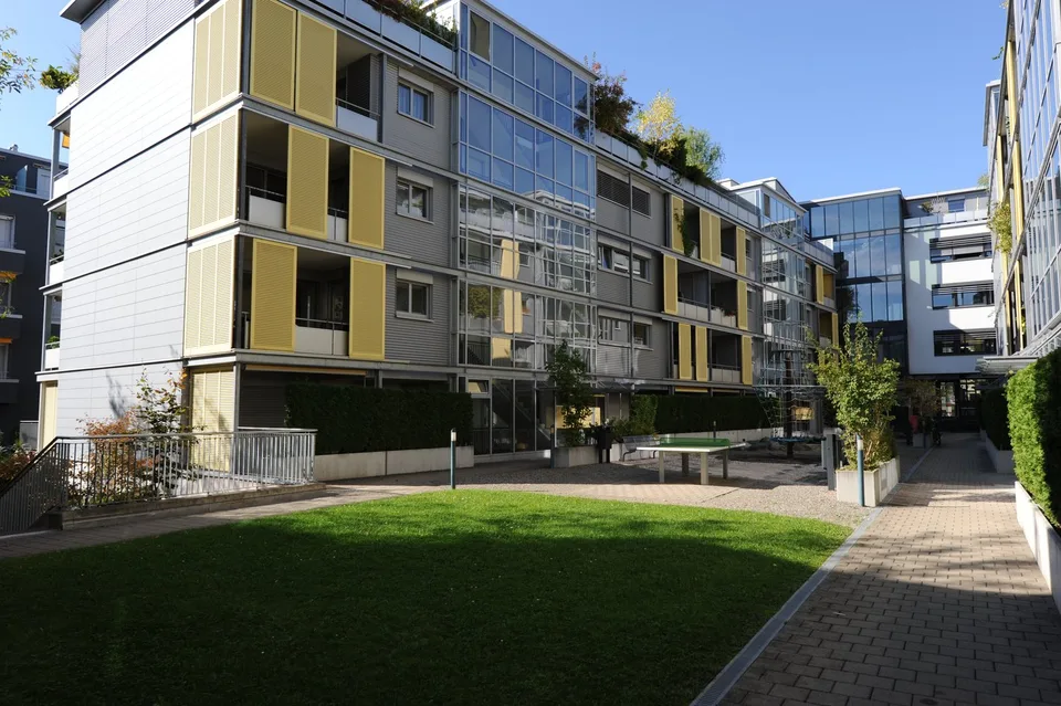 Appartement de rêve de 3,5 pièces au cœur de Zürich-Seefeld – photo 2 sur 9