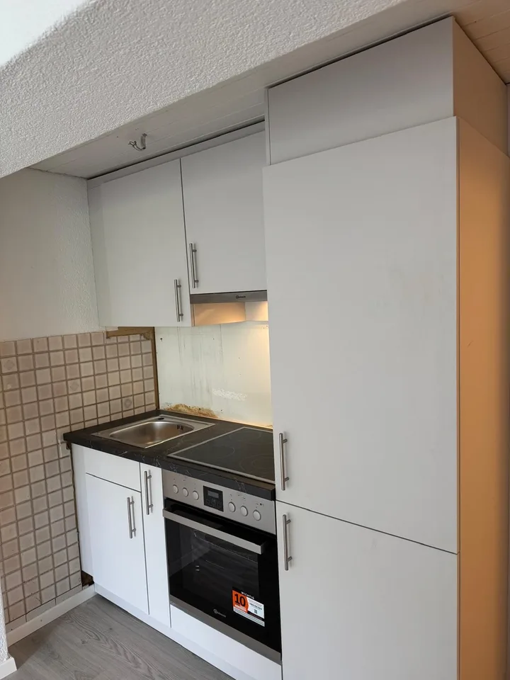 Available now - Cute 2.0 room apartment, freshly painted