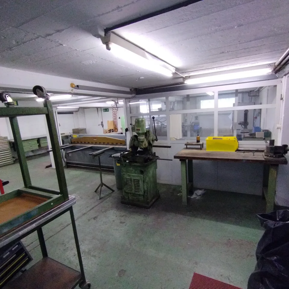 Lagerhallen zur Miete – Foto 6 von 19