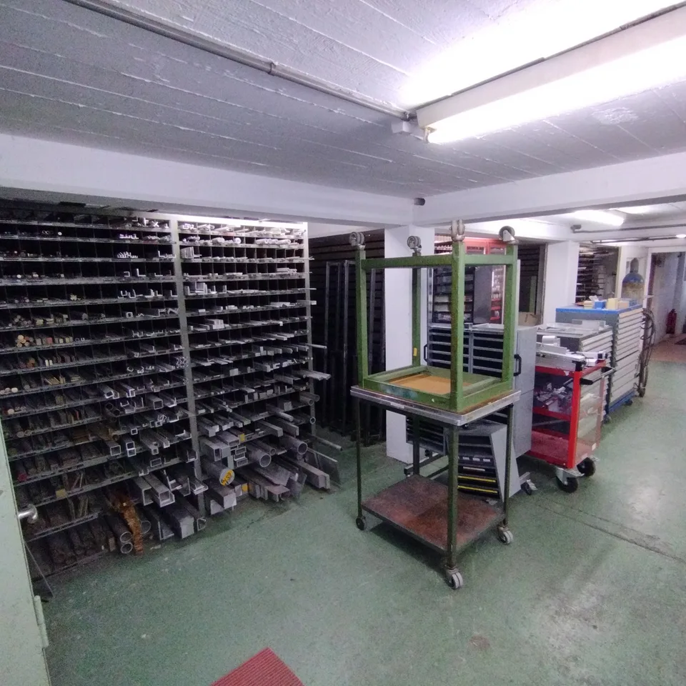 Lagerhallen zur Miete – Foto 9 von 19