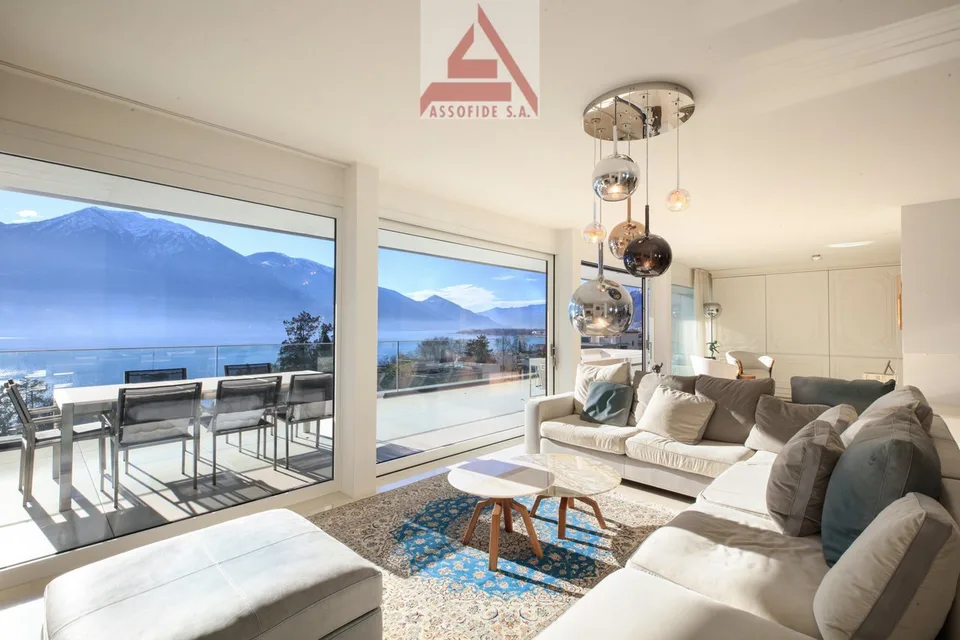Lussuoso attico duplex / Luxuriöse Attika-Duplex-Wohnung – Foto 3 von 13
