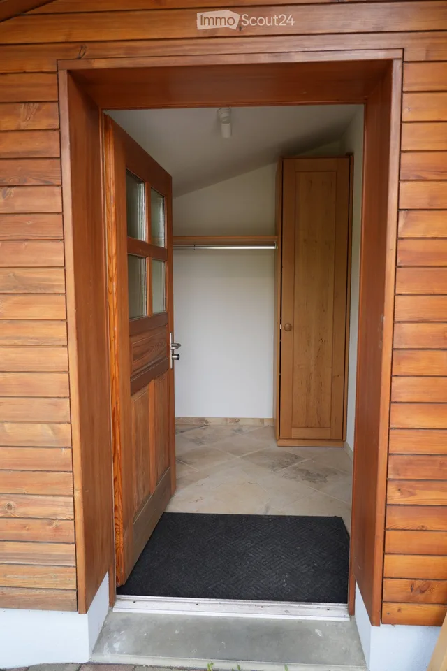 6½-Zimmer-Einfamilienhaus modern renoviert – Foto 2 von 5