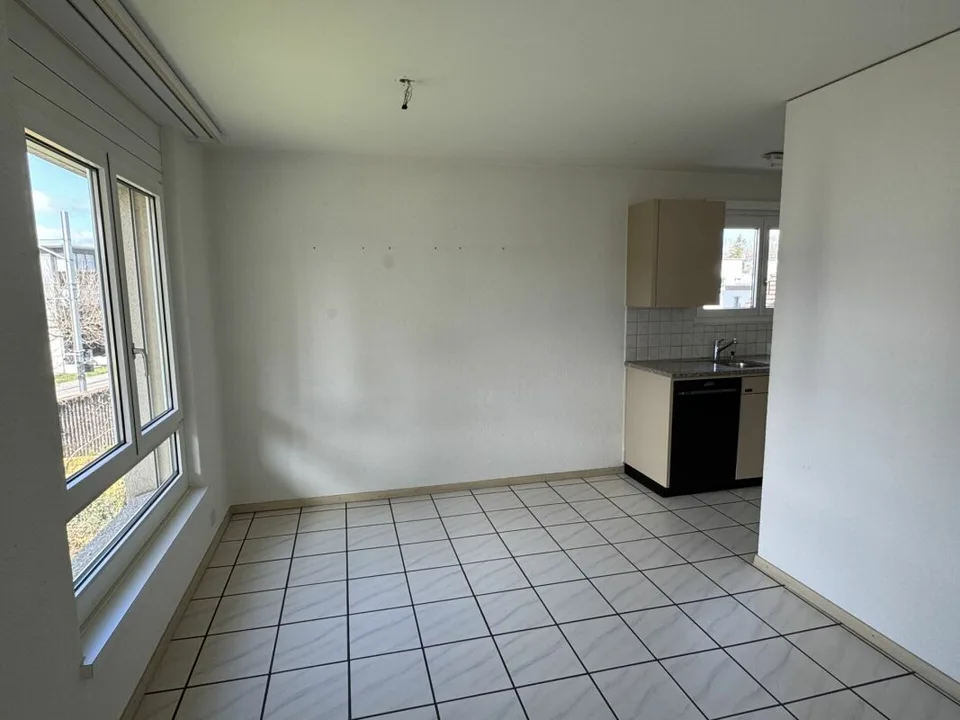 Bel appartement de 3.5 pièces au rez-de-chaussée avec coin salon