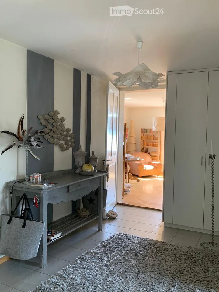 3.5 room apartment by the lake with private garden