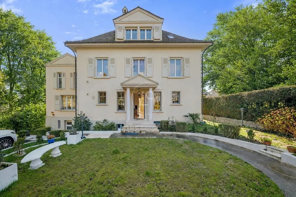 Superbe propriété rénovée du début du siècle au coeur de Nyon – photo 4 sur 13