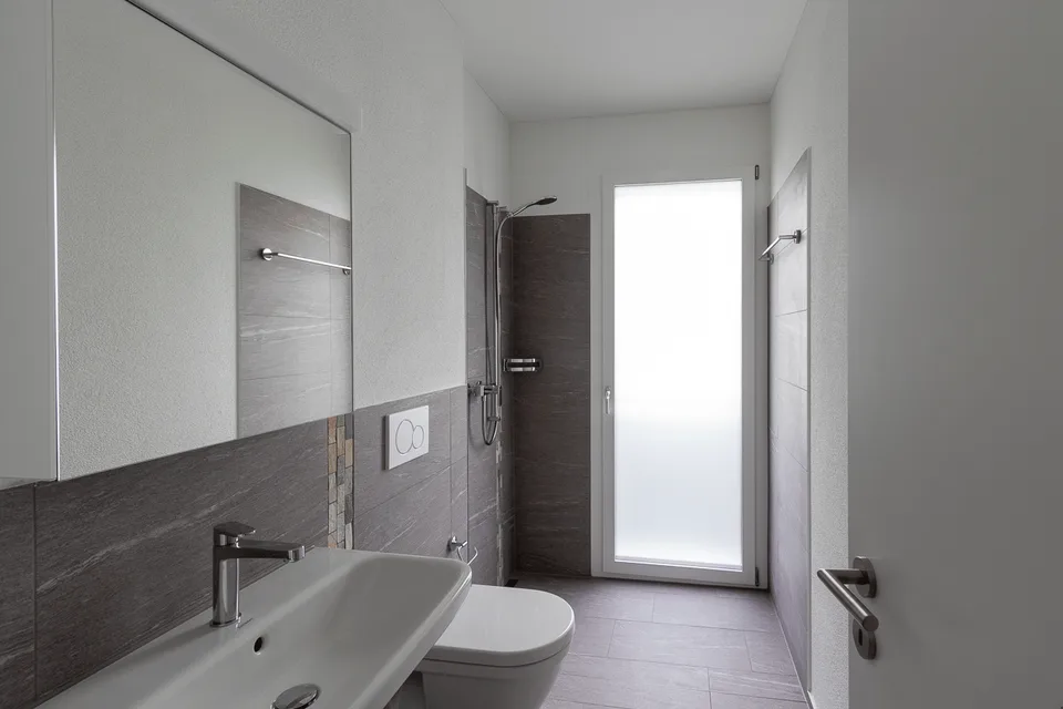 Appartamento moderno con standard elevati, vista sulle Alpi e balcone soleggiato a Boswil