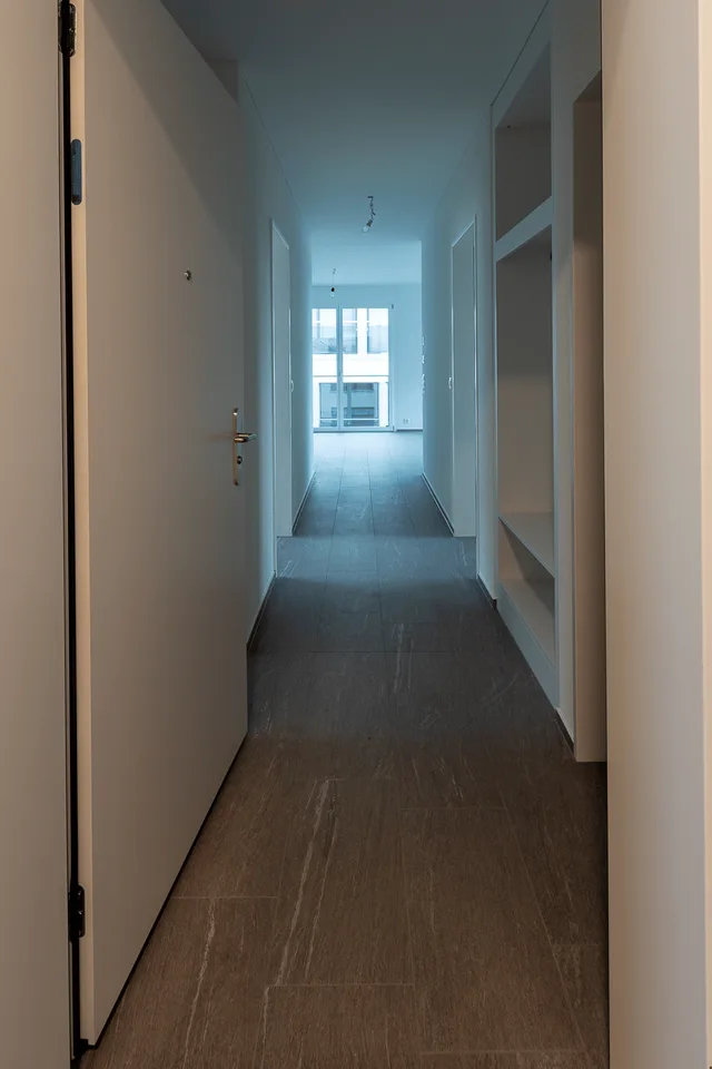 Appartamento moderno con standard elevati, vista sulle Alpi e balcone soleggiato a Boswil