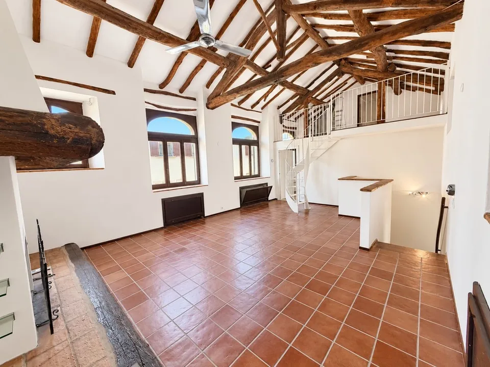 Cureglia_ Einzelhaus mit 2.5 Zimmern im Dorfkern