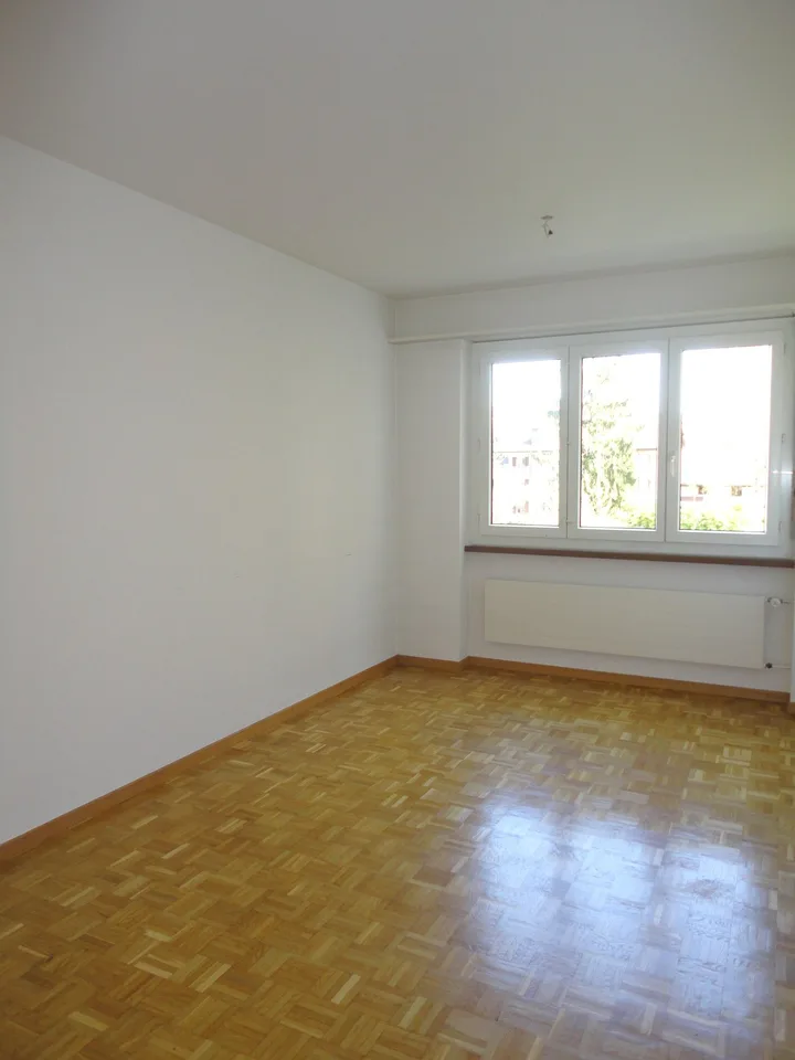3.5 Zimmerwohnung in Oberengstringen