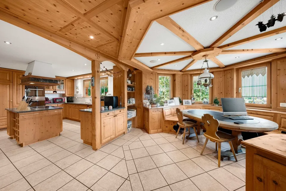Detached house – photo 3 of 12