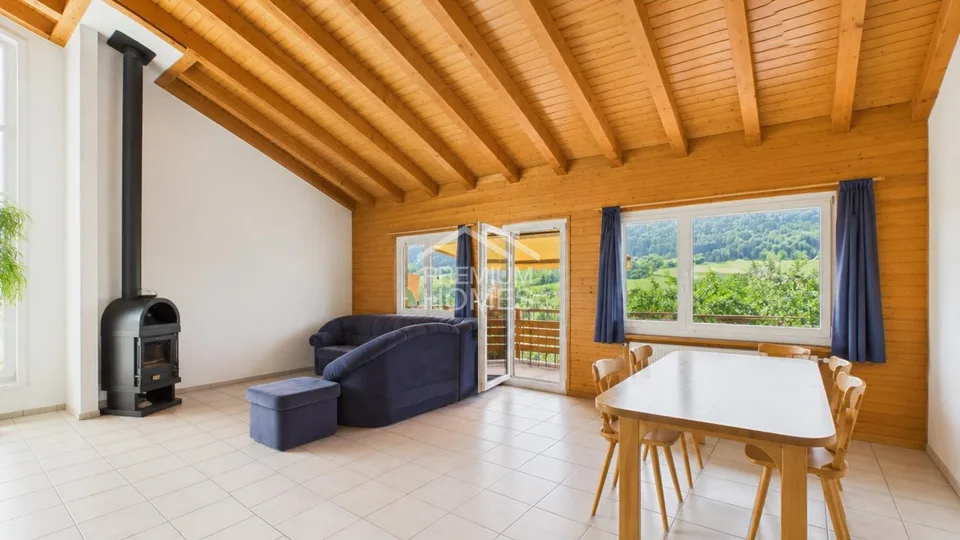 Family paradise on multiple floors – photo 7 of 25