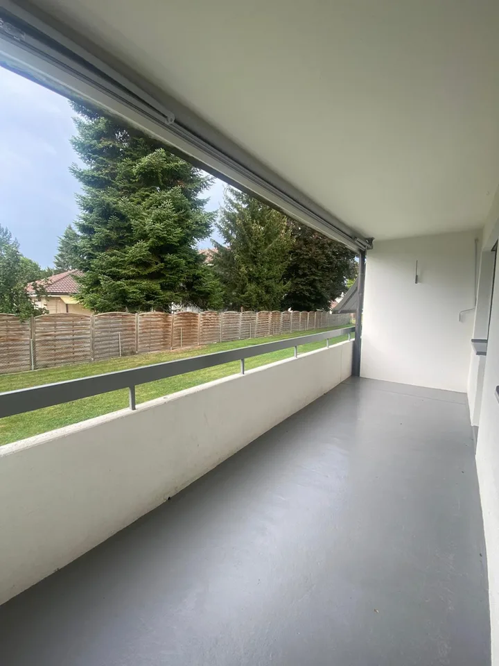 Helle 3.5-Zimmerwohnung im Hochparterre mit Balkon