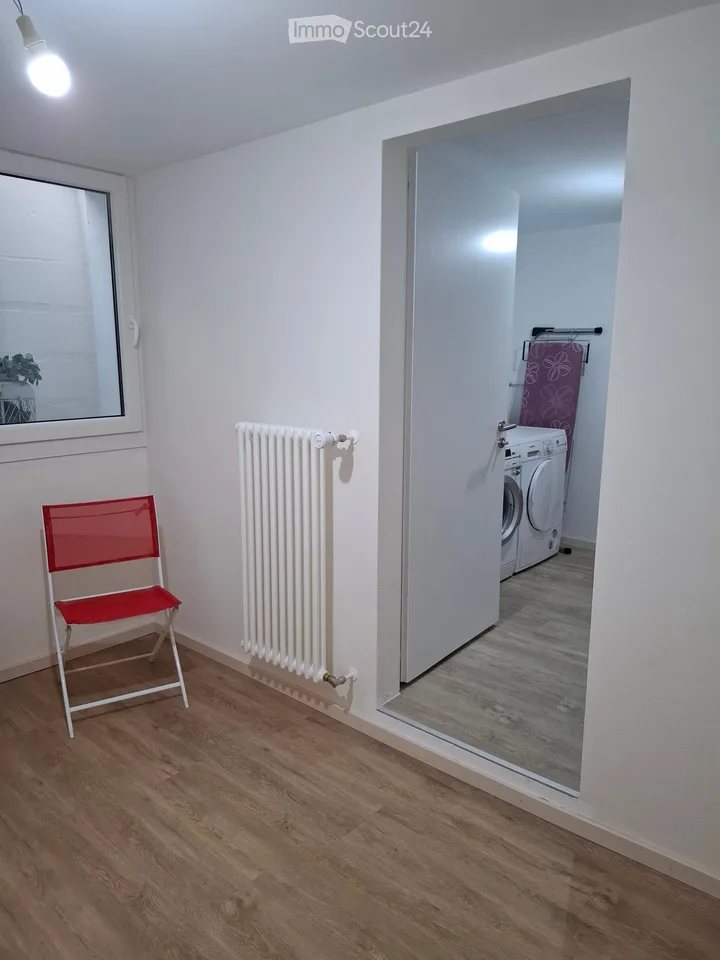 Magnifices 3.5-Zimmer-Wohnung renoviert mit großer Süd-Terrasse in Flanthey (Gemeinde Lens)