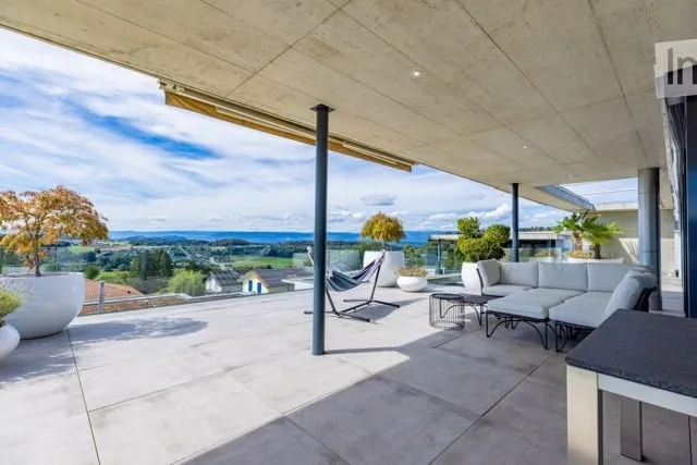 3.5-Zimmer-Attika mit Weitblick – 100 m² Terrasse & Studio – Foto 10 von 17