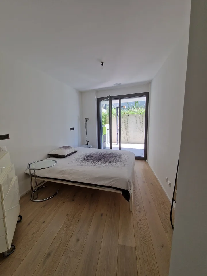 Appartement terrasse moderne de 3.5 pièces à Bourg-en-Lavaux – Vue imprenable et cadre idyllique