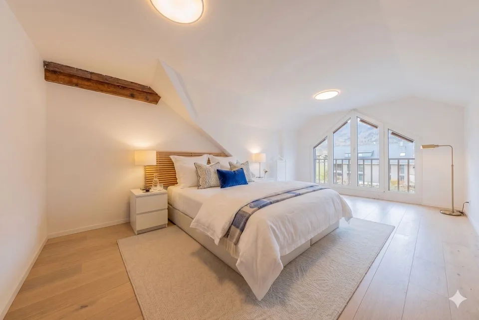 Splendid duplex of 6.5 rooms in attic - View of Mont Blanc - 10 minutes from Nyon