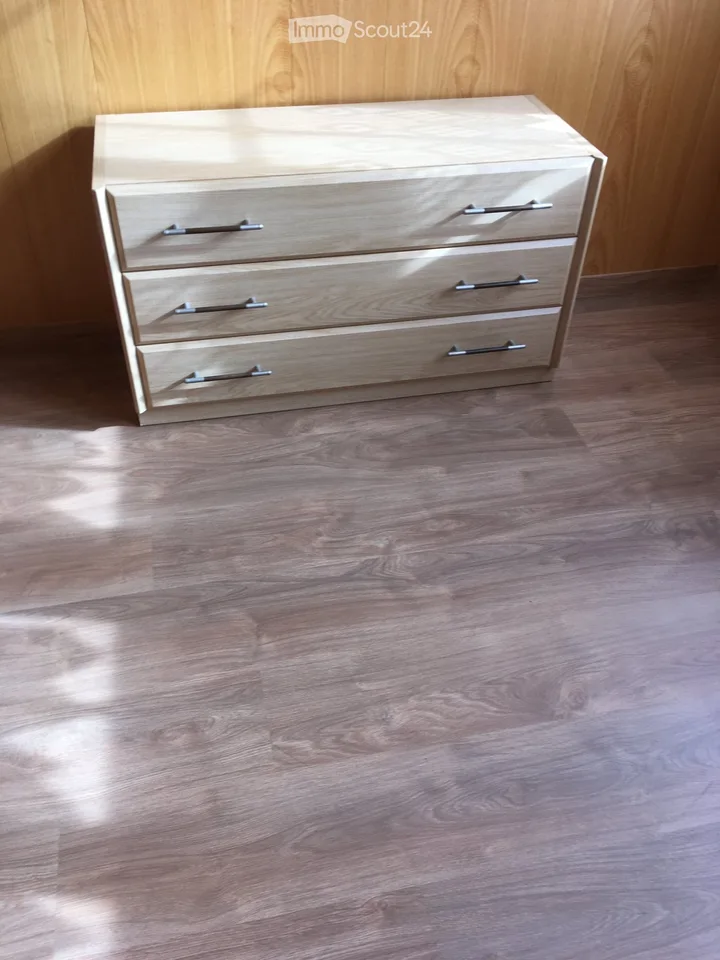 Chambre simple ou double meublée à louer
