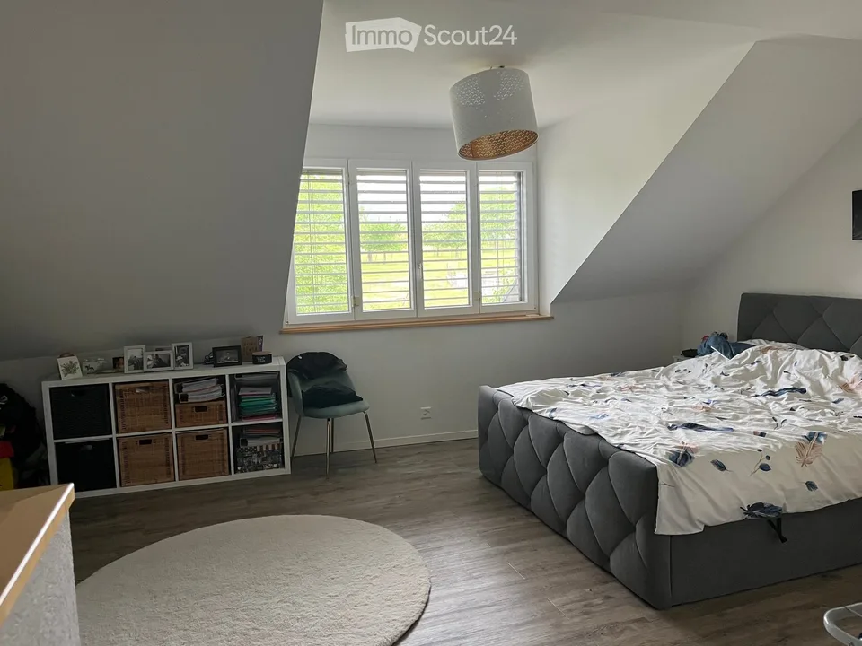 Wohnung 4,5 Zimmer mit Garten